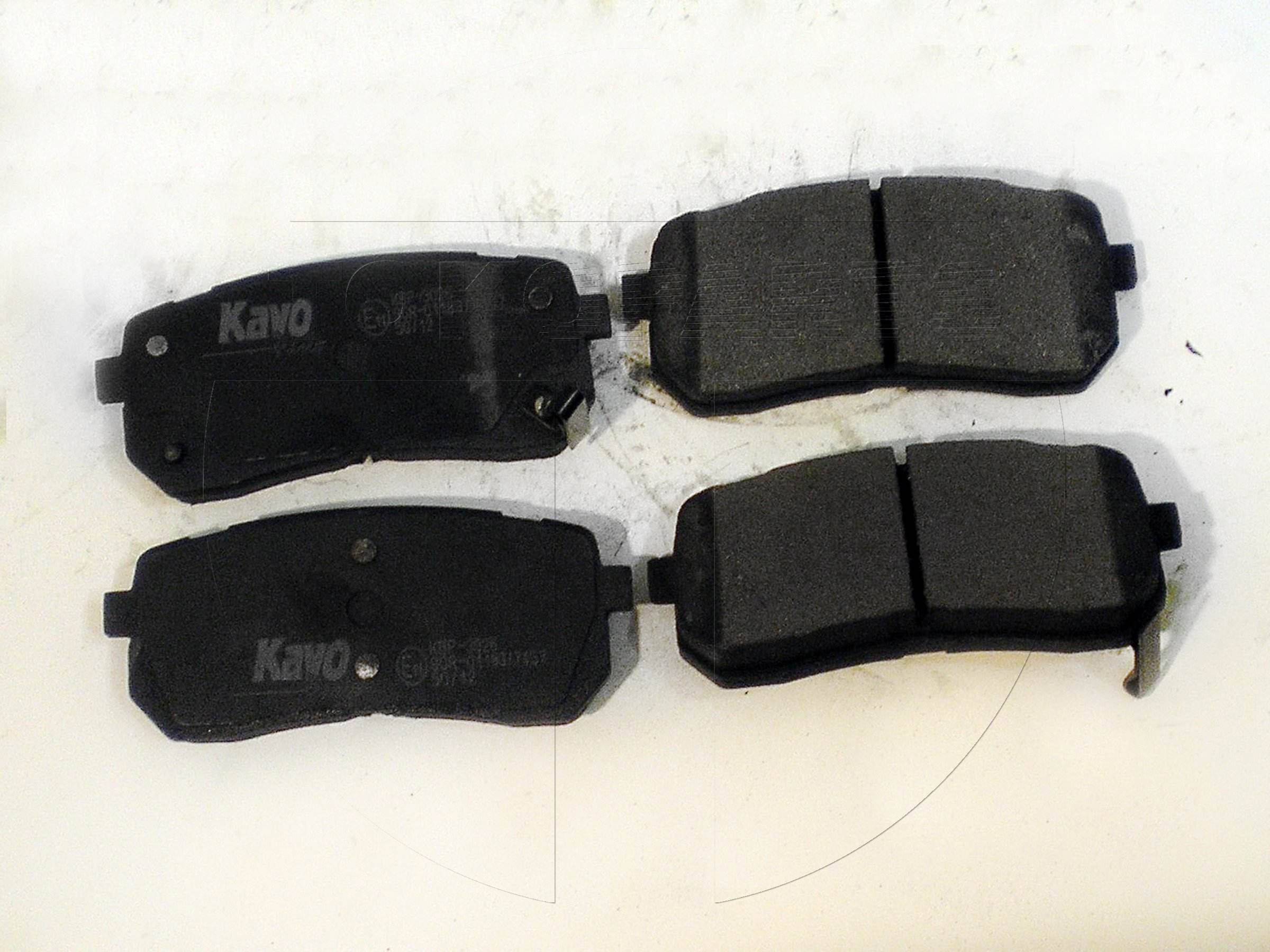 Колодки тормозные дисковые {задн, с пластинами} KAVO PARTS KBP-3026 - Фото #3