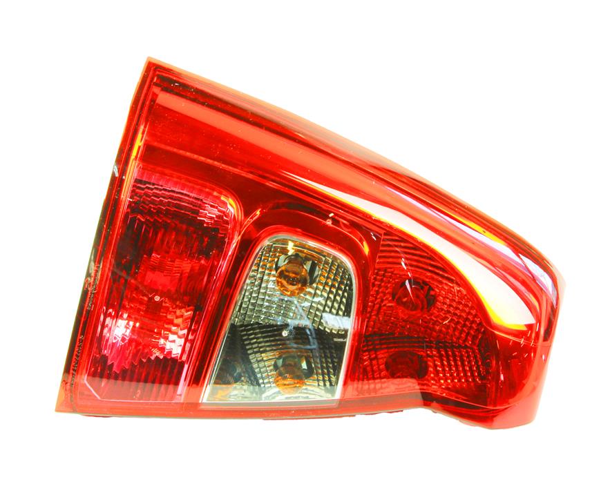 Фонарь задний RENAULT 82 00 744 760
