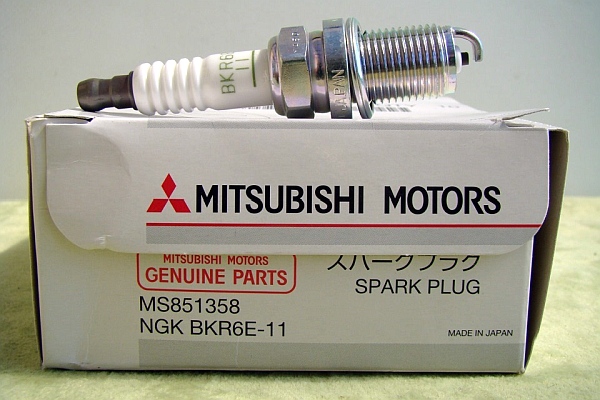 Свіча запалювання MITSUBISHI MS851358