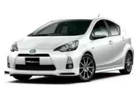 PRIUS C (NHP10_) PRIUS C (NHP10_)