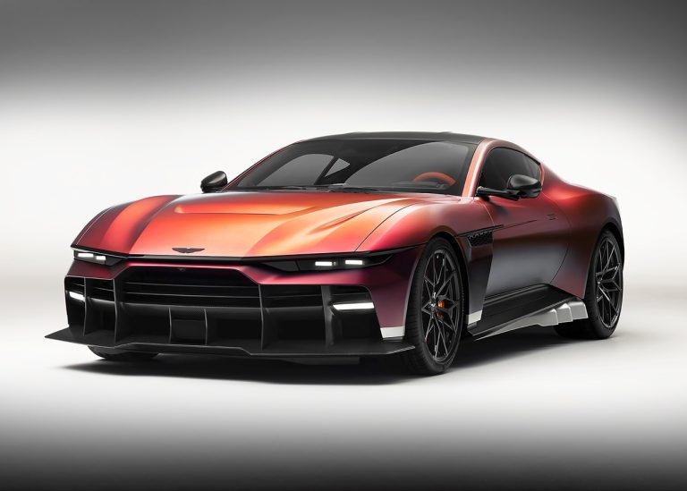 Цікаві факти про Aston Martin: історія бренду, який пережив усе